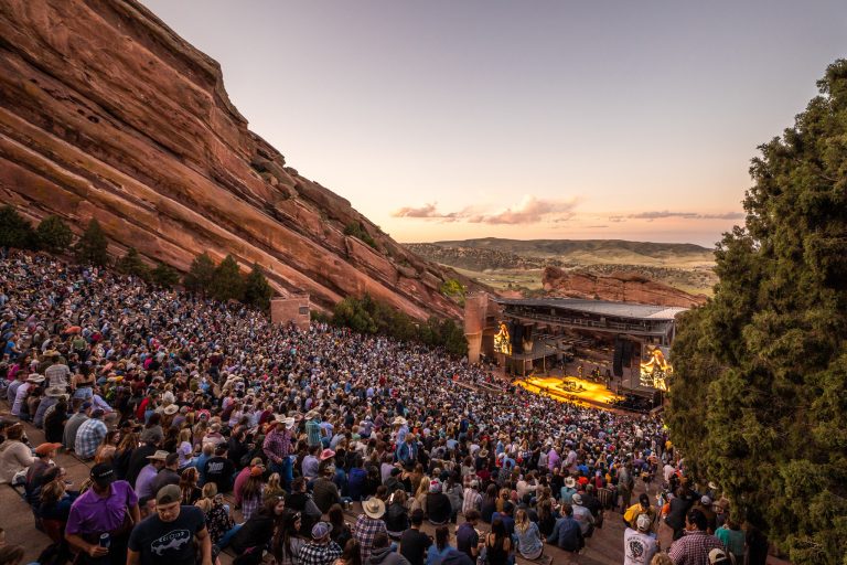 Red Rocks Shuttle: Finding a Convenient Car Service